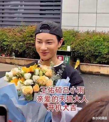 郭晋安|郭晋安变蜡像、陈浩民成“蛇精”，这些男星咋就想不开要去动脸呢