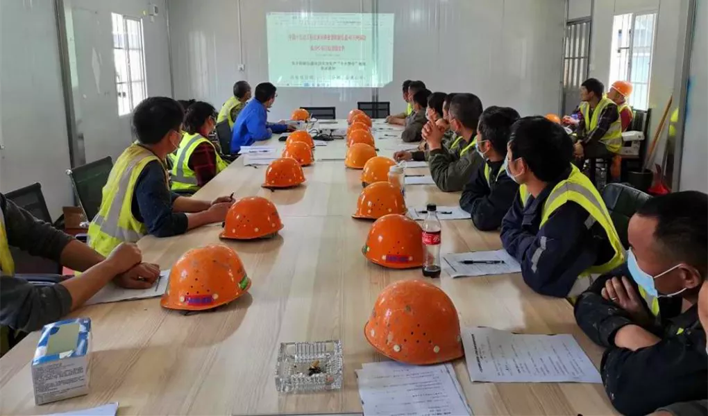 楚天关注 共同克艰大决战 齐心协力干百天