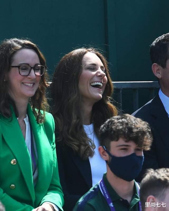 里尚七七|凯特与网球名宿现身温网,穿万元大牌似戴妃翻版,哈里来了变高调