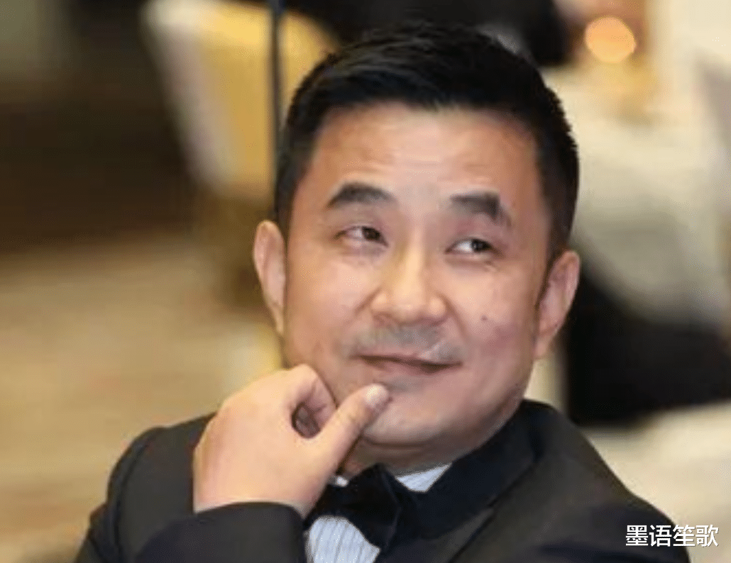 明星|欠下八百多亿逃往国外，带走一女明星和61个亿，父亲下葬都没回来