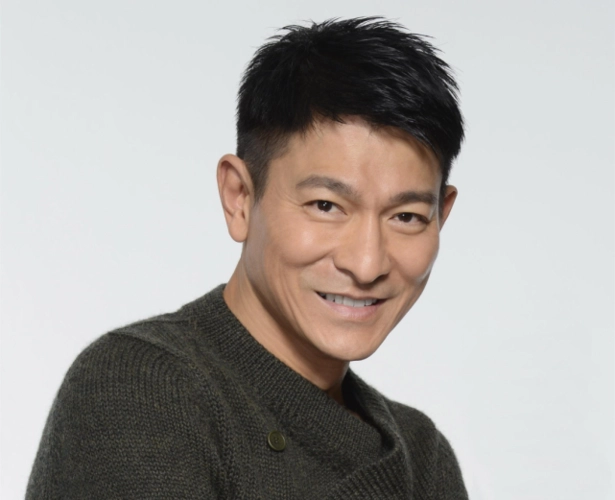 关之琳|太帅气！59岁关之琳男装秒变小鲜肉，意外撞脸陈学冬刘德华