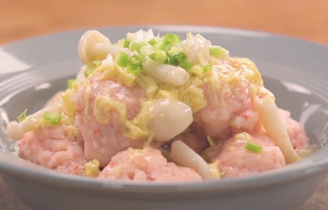 Ada妈妈|简单好吃的滑蛋虾球,鲜嫩味美又营养,家中孩子特爱吃