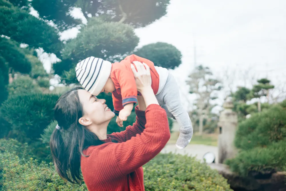 欢乐带娃|天气逐渐变冷，谁是宝宝肠胃的“贴身小棉袄”?