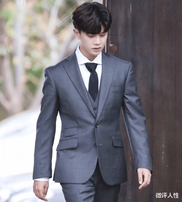 周生如故|“男土女丑”，上线首日热度远超《周生如故》，该剧凭啥如此豪横