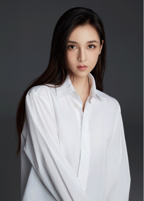 刘恺威|2021新一代小花大洗牌 周也张婧仪邱天景瓷谁与争锋