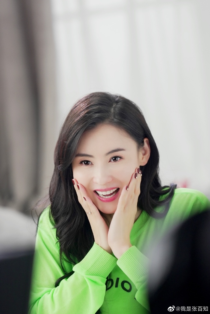 赵丽颖|太突然！张柏芝宣布改名：撕开多少中年女星的遮羞布？