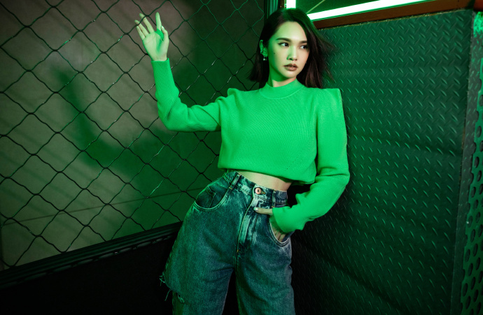 杨丞琳|杨丞琳写真大片曝光 短发造型又美又飒