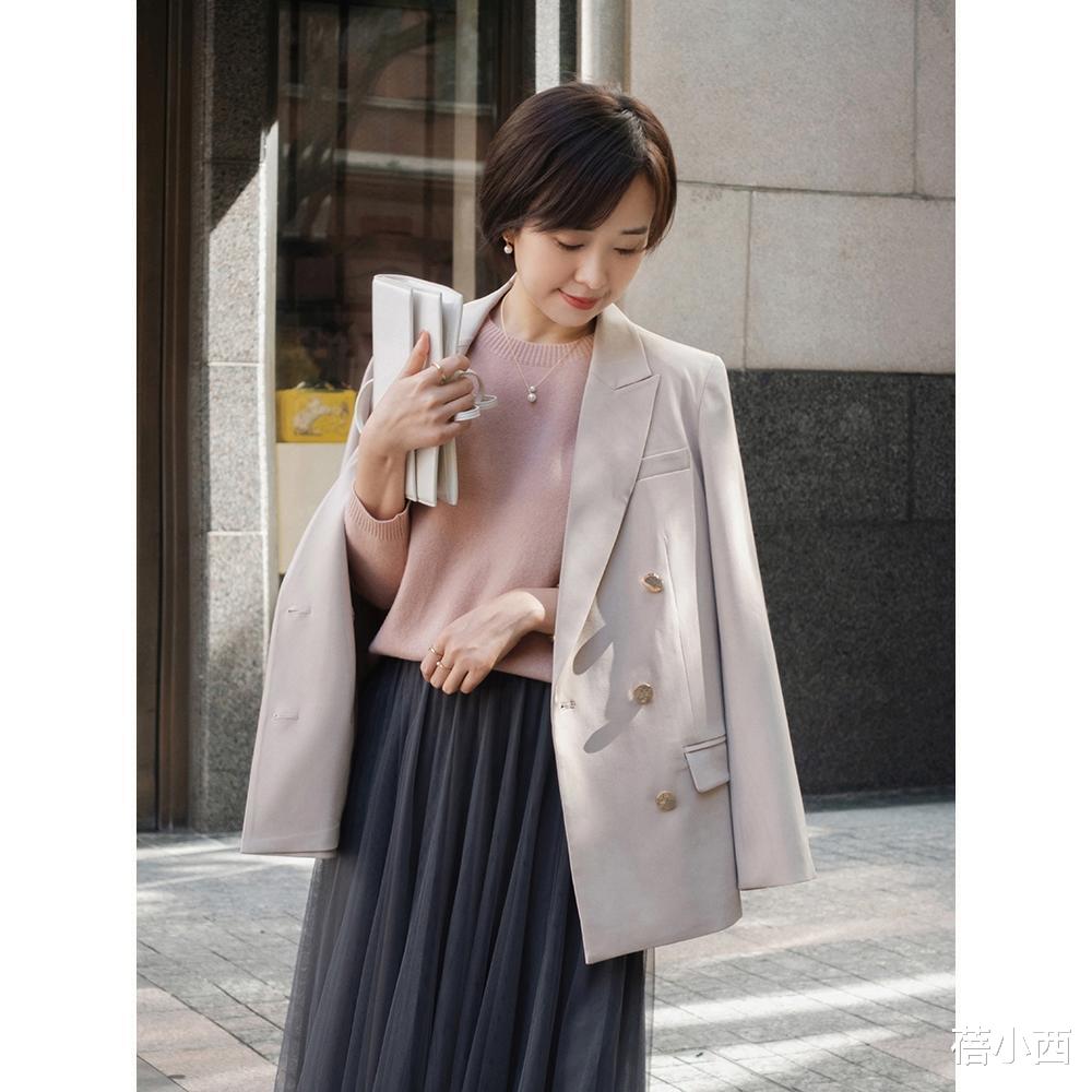 职业教育|秋季上班怎么穿才优雅？从色彩挑款到搭配，好看的都帮你选好了