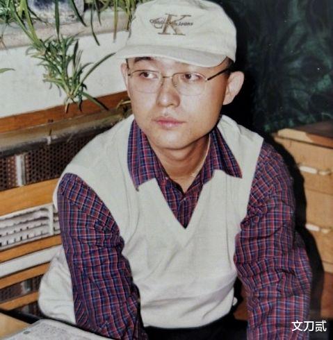 乐嘉|“人生导师”乐嘉的毁灭史，他的故事远比你想得更恶劣