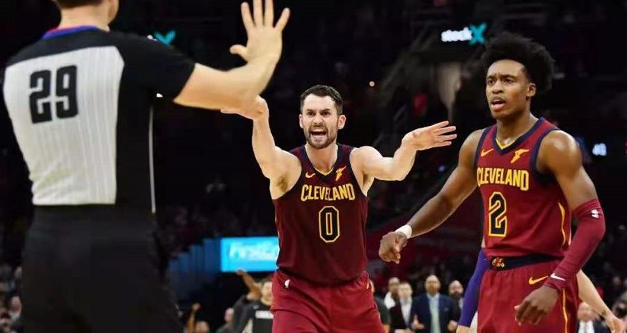 可馨育娃|12人才3900万？彻底决裂！年薪3000万的大中锋来投湖人……