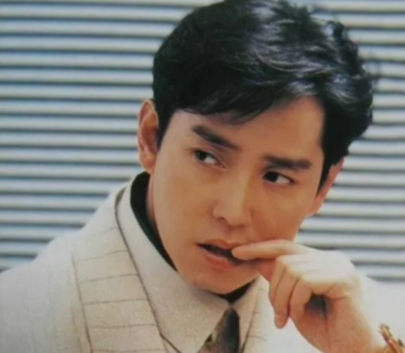 谭咏麟|谭咏麟：原配不能生育找小三，我愧对妻子多年付出，绝不会离婚