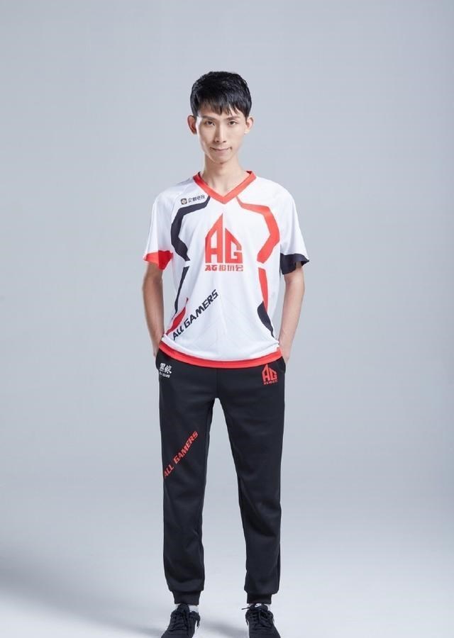 小翔很忙|梦泪宣布领证结婚，秋季赛或正式退役，kpl一代传奇就此落幕！