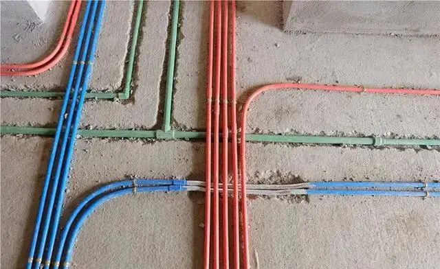 装修时尚家|装修水电改造预算三千，最后花了一万二，期间经历了这些要注意