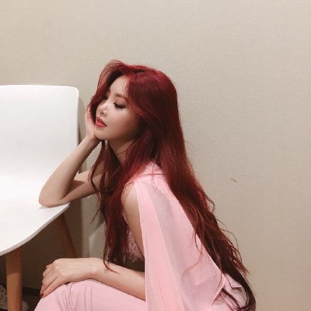 徐信爱|韩网友爆料徐信爱也是校暴加害者，徐穗珍能否像金宣虎一样翻身？