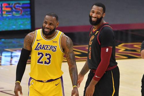 活塞队|怪不得湖人全队都这么欢迎庄神了,确实有料啊!