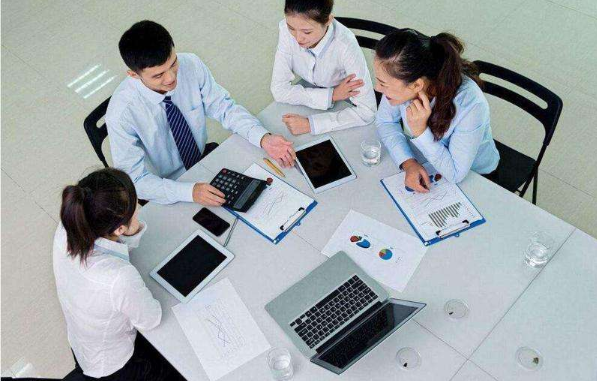 大学|高考分数只能上二本,3个专业尽量不要选,毕业后很难找工作