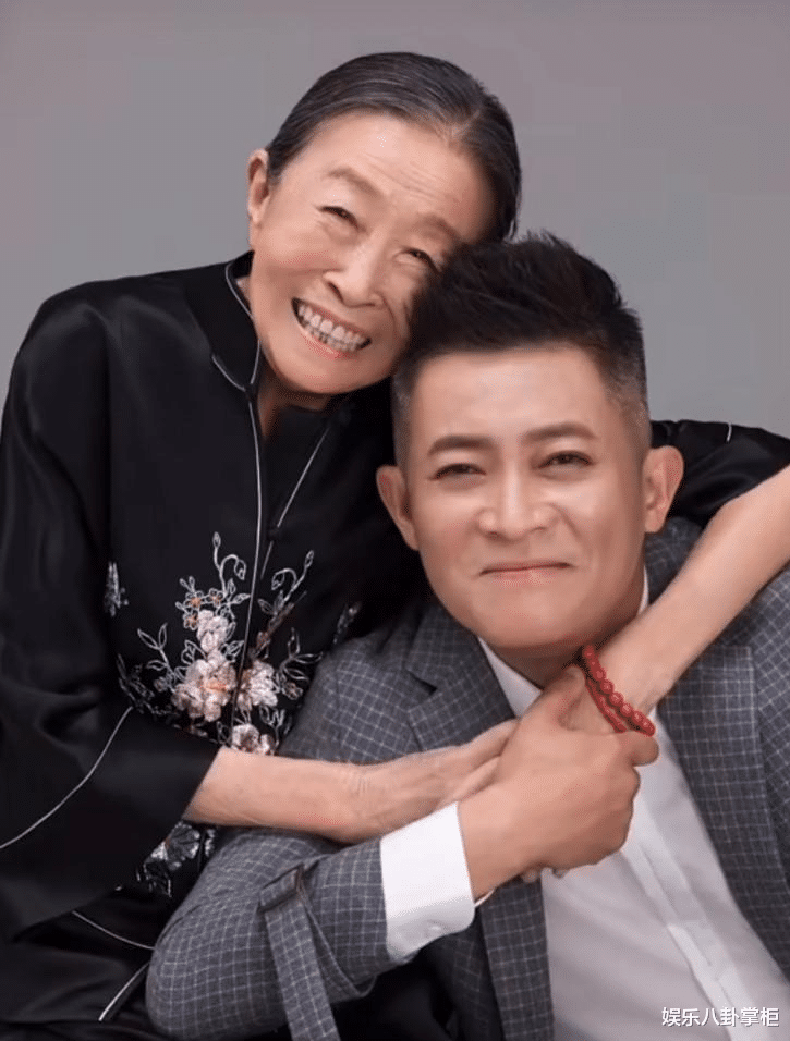 张少华|75岁丑娘郁郁而终：不孝子啃老晚景凄凉，被骂欺瞒观众55年