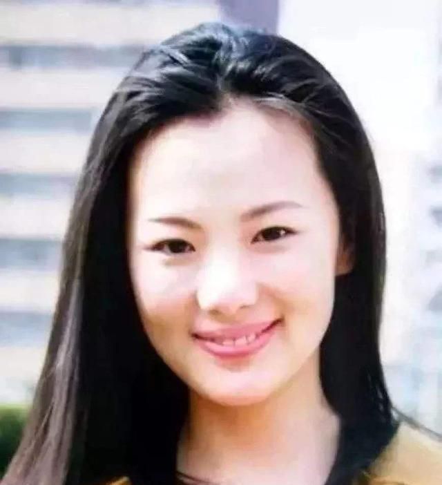 咏梅|影后咏梅：陪陈道明8年不要名分，身价2亿嫁王菲初恋成人生赢家