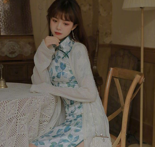 午后红茶说 女人的衣橱里，一定要有这样一件衣服