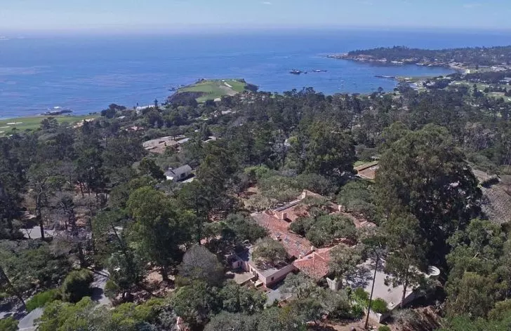 江疏影|90岁老帅锅克林特.伊斯特伍德975万美元豪宅，到底长什么样？