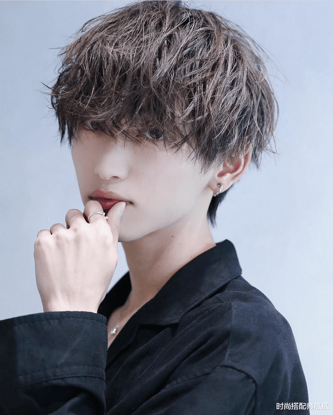 发型|?不管年纪多大的男人，这5种发型要少留，尤其第1种，邋遢还油腻