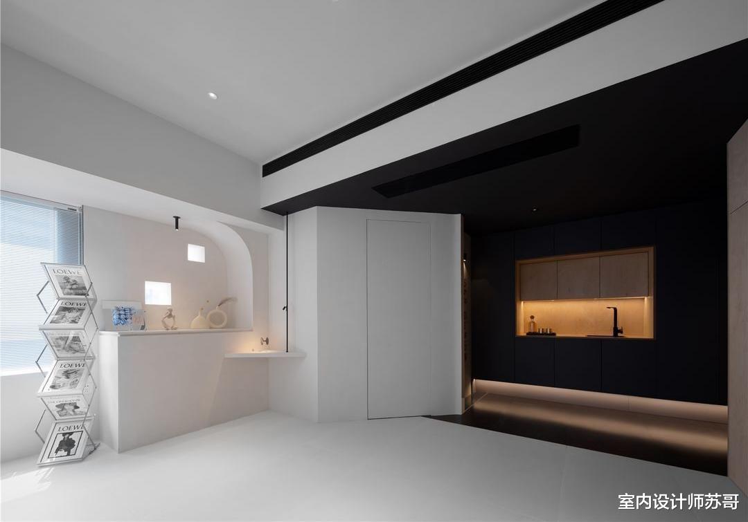 49平米的公寓改变成工作区,满足功能需求,并引入光影效果