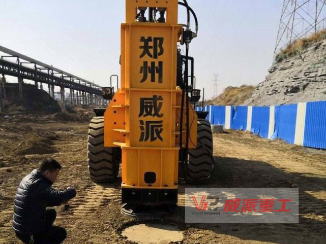 交易|液压夯实机工作原理？装载机带的打夯机如何获得较均匀的密实度？
