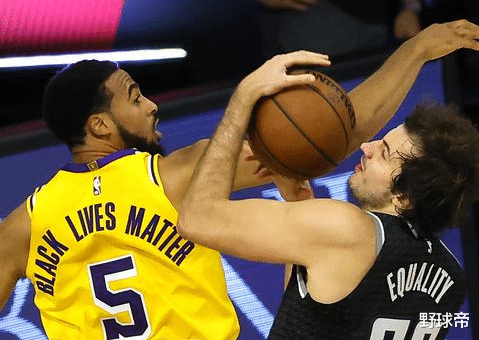 湖人隊|湖人眼真毒！花220萬+次輪簽，就賺了個天才？沃帥培養(yǎng)他，猛獸正在覺醒！