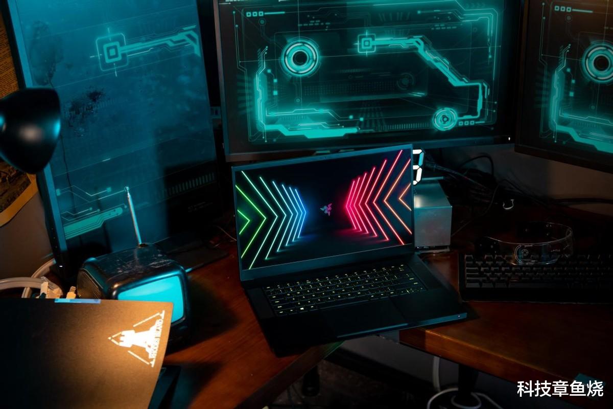 西施|入门玩家不用纠结的游戏本，雷蛇灵刃15标准版