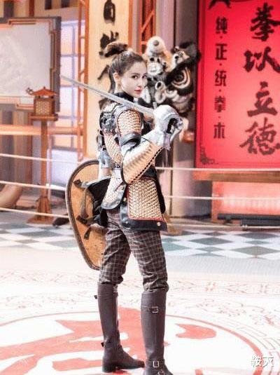 |Angelababy十年前日本照片被曝光，跟现在照片做一个对比