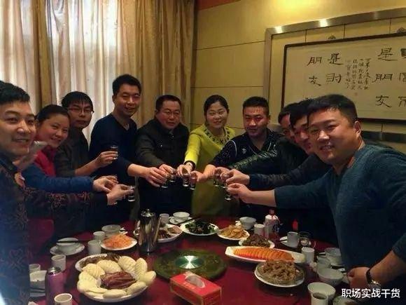 聚会|组织同学聚会，要遵循这三个规矩，不会得罪人，也能有好人缘