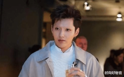 时尚好物官|当男星没有眉毛：鹿晗像女人，吴亦凡老了，蔡徐坤是“变异”了吗