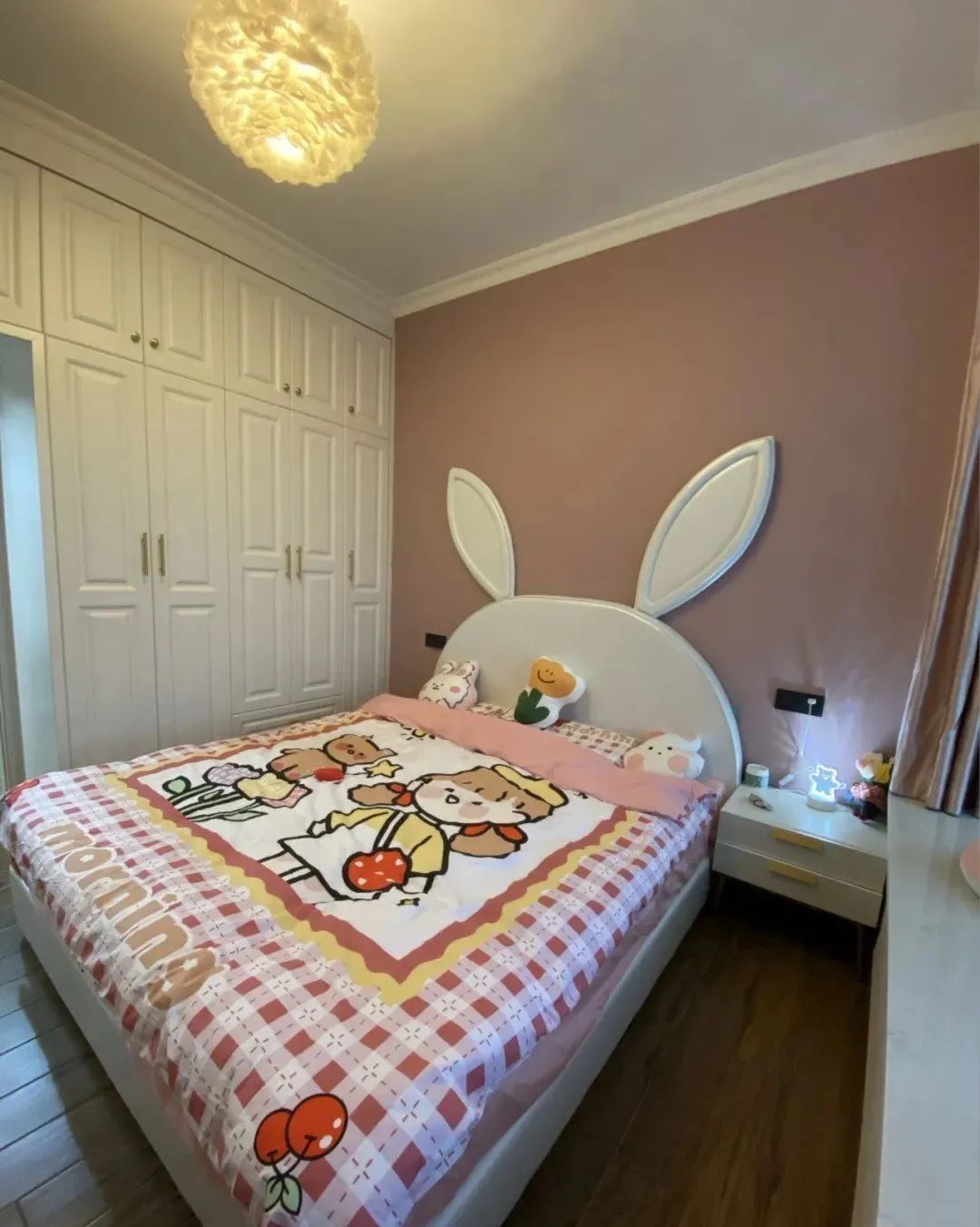 这是我见过两居室装修最漂亮的轻奢风格，以后等我有房了照着装！