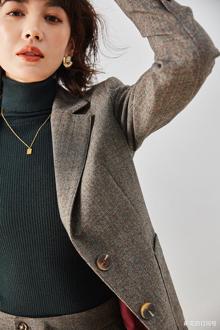 泉港|超有气质的一套格纹西服套装，让你的职场更有自信