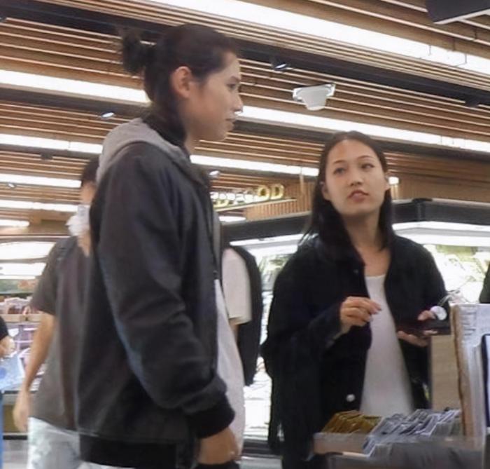 张学友|霍英东二房孙女出嫁众星云集,张学友陈百祥曾志伟现身飙歌