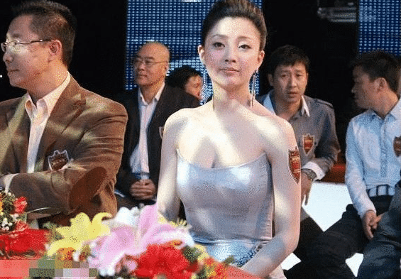 娱乐圈|她是人人想娶的女星，却始终不结婚不生子，如今41岁活成男人的梦想！