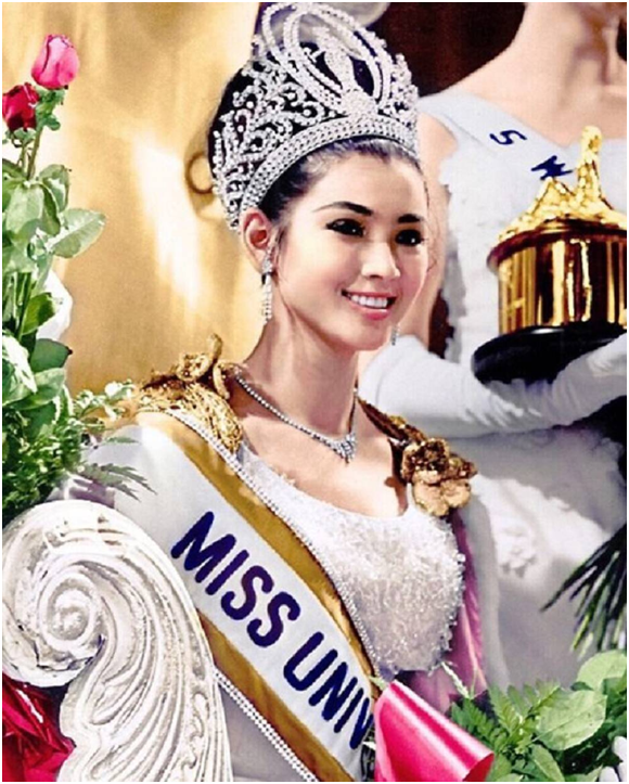 泰國首位環球小姐7旬高齡卻貌若少女，曾嫁皇室嫁首富，履歷驚艷-圖3