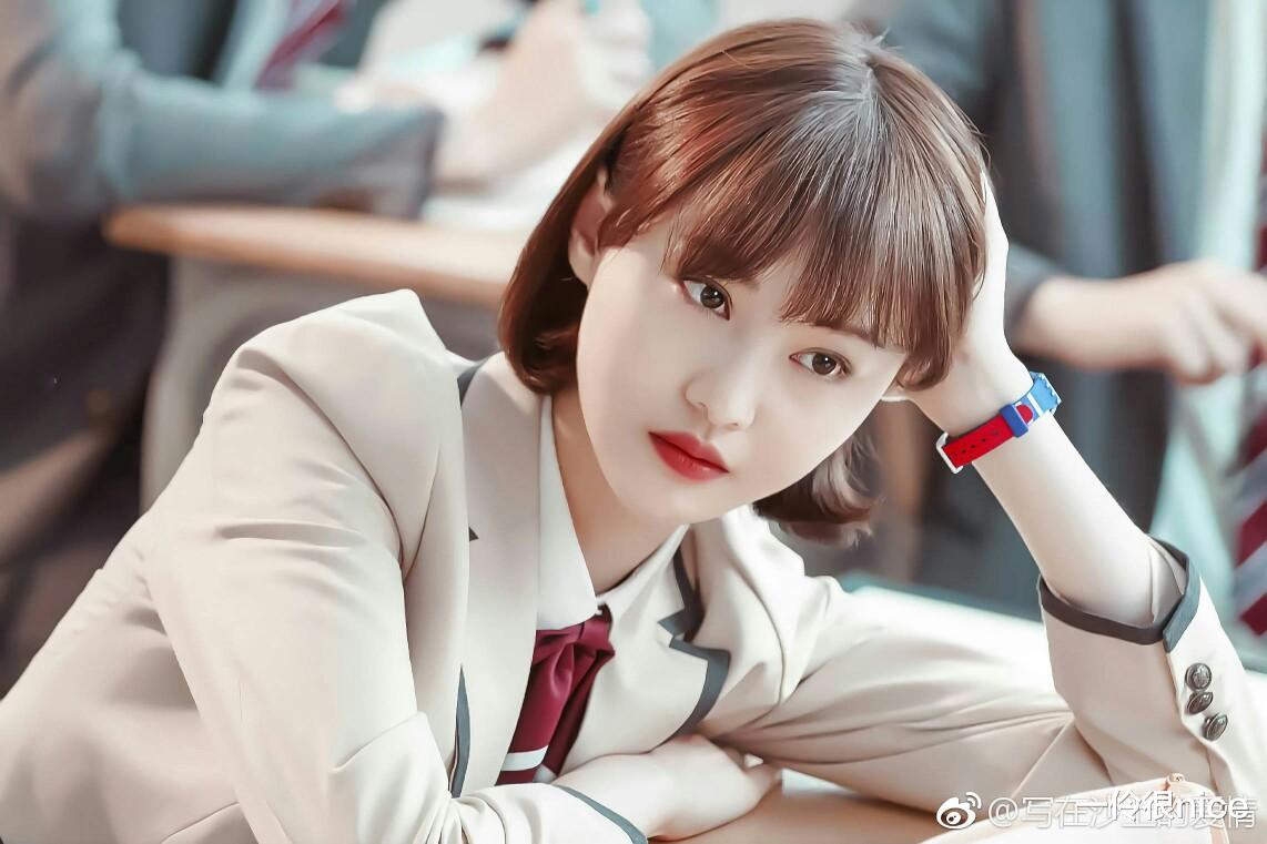 郑爽|给郑爽天价片酬的人曝光，回应了爽妈公司内幕，信息量很大