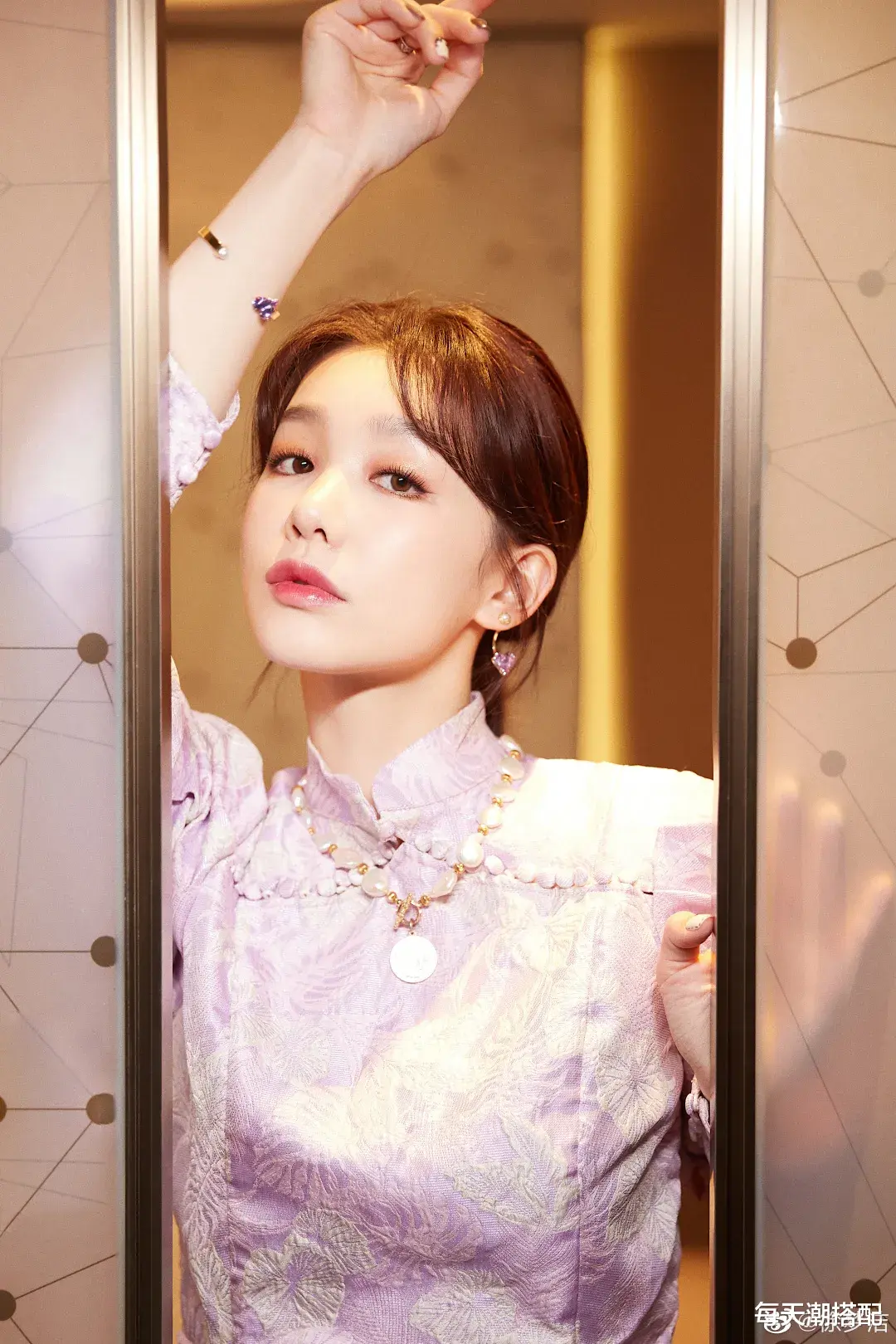 每天潮搭配|初秋第一条爆款裙，谁看了不说一句绝！