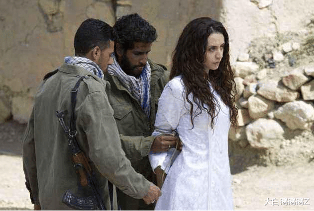 叙利亚|叙利亚黑市公然贩卖人口，女性标价售卖，很多人都去购买