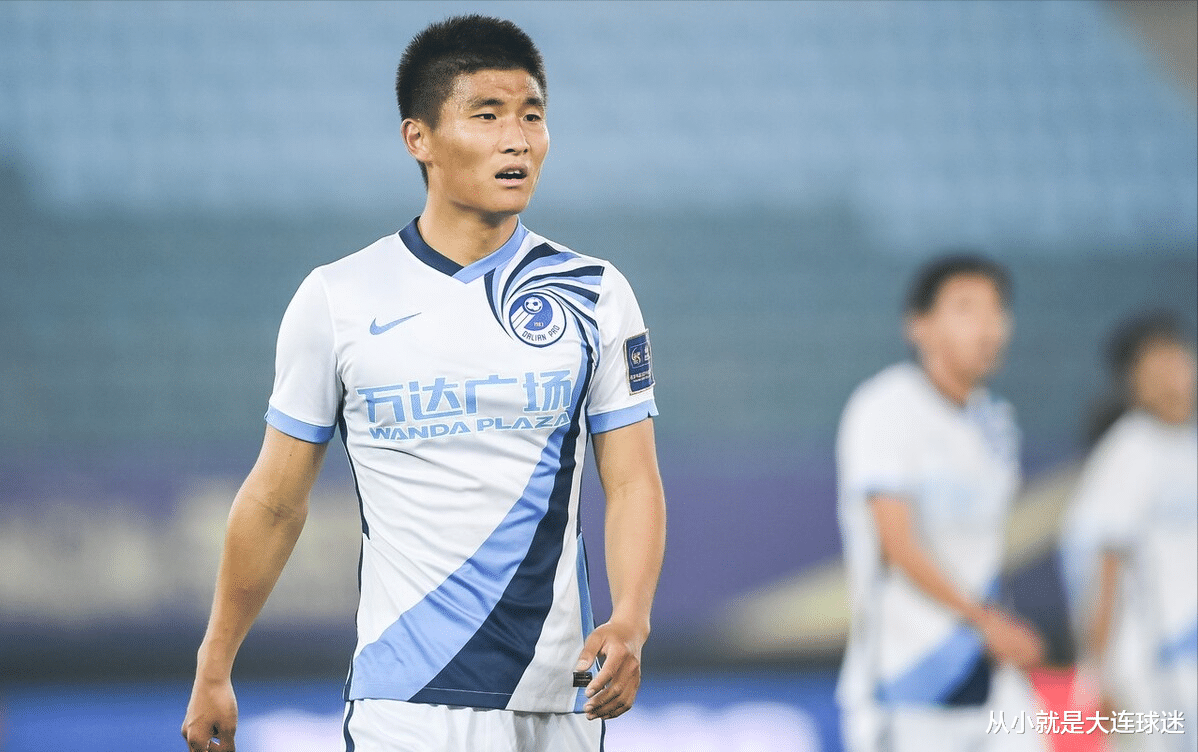 大连人队|全场八次抢断！大连人队再现后场多面手！21岁小将可担大任！