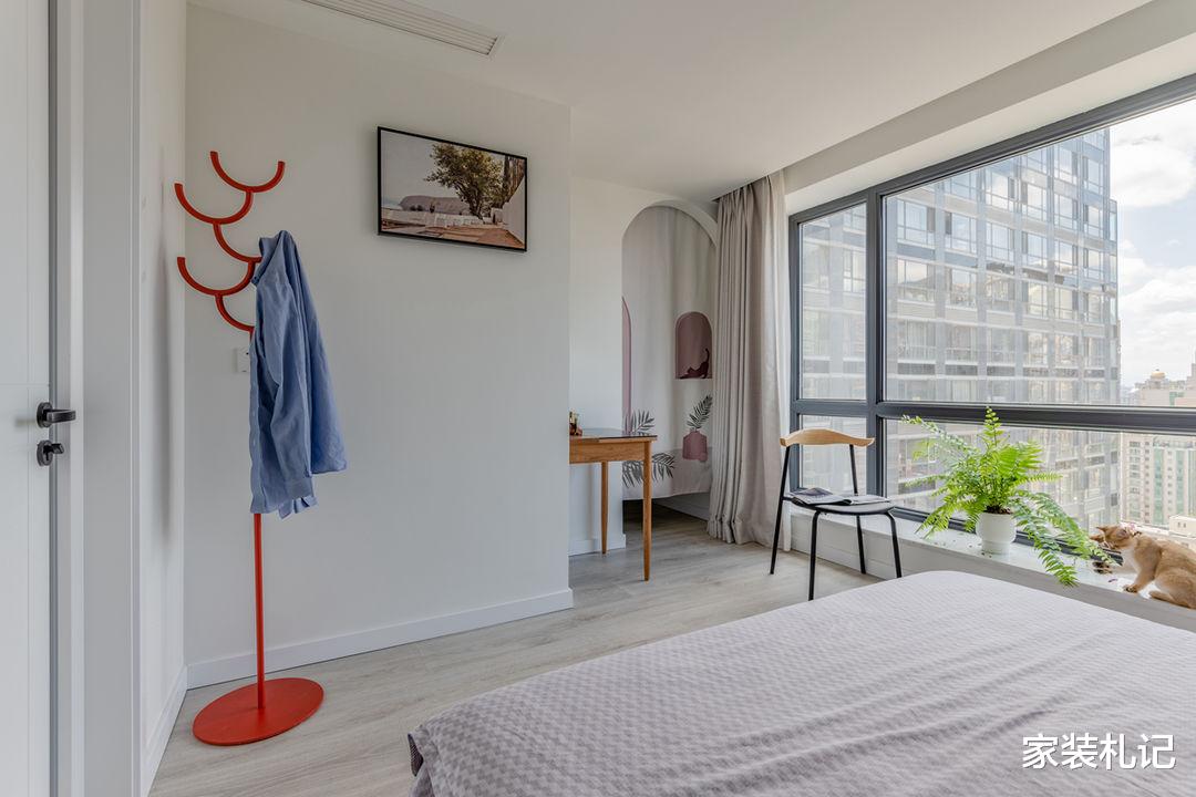 设计师|两人一猫的96㎡，户型虽烂但装修真心不错，面积不大却格外舒适