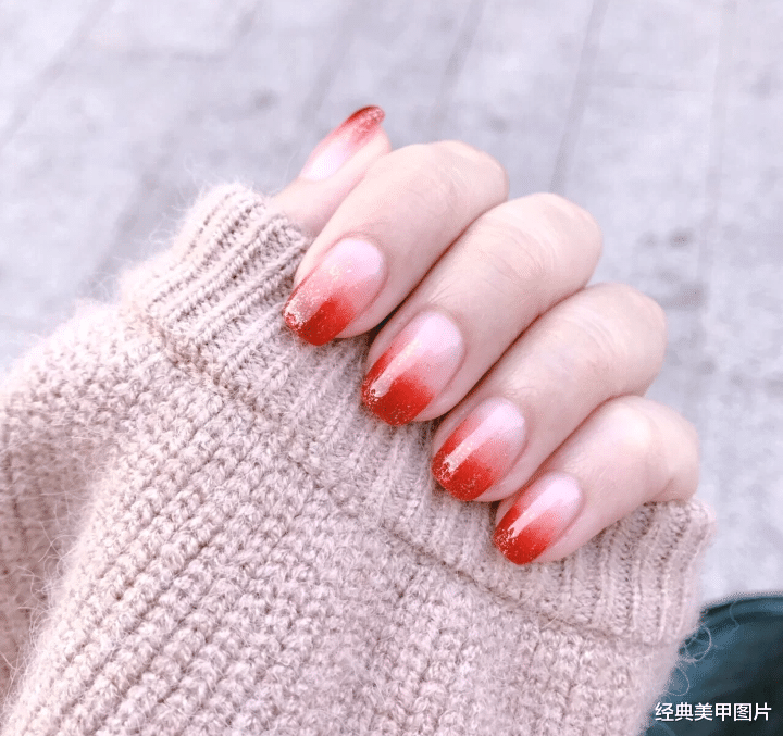 张根硕|温柔可爱的果冻感美甲，拿图去做！