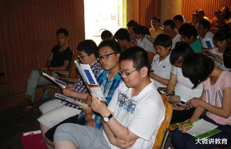 应届生|毕业即失业的5大就业率“垫底”专业，坑惨应届生，报志愿时需知