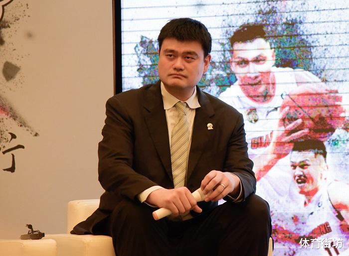 秦晓雯|重磅消息，秦晓雯公然与十四支球队为敌，利益至上还是姚明厉害？