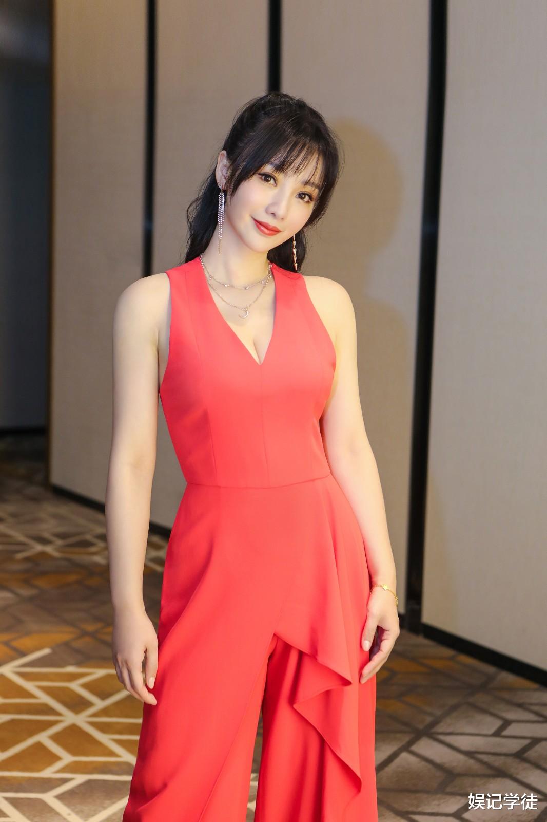 章子怡|徐冬冬再次上线新电影，距离上一部仅仅过了6天，套路却始终未变