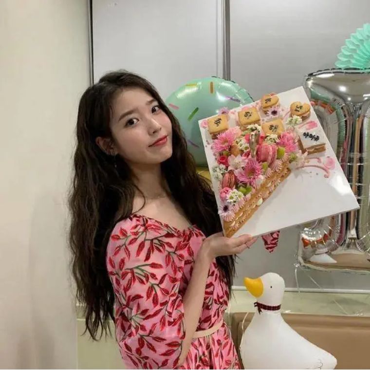Mslynn假发|2021发型黑马，复古“油画卷”仙美来袭