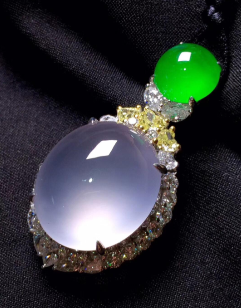 翡翠|想要翡翠越戴越亮，4个小妙招学起来，让你的翡翠又绿又亮