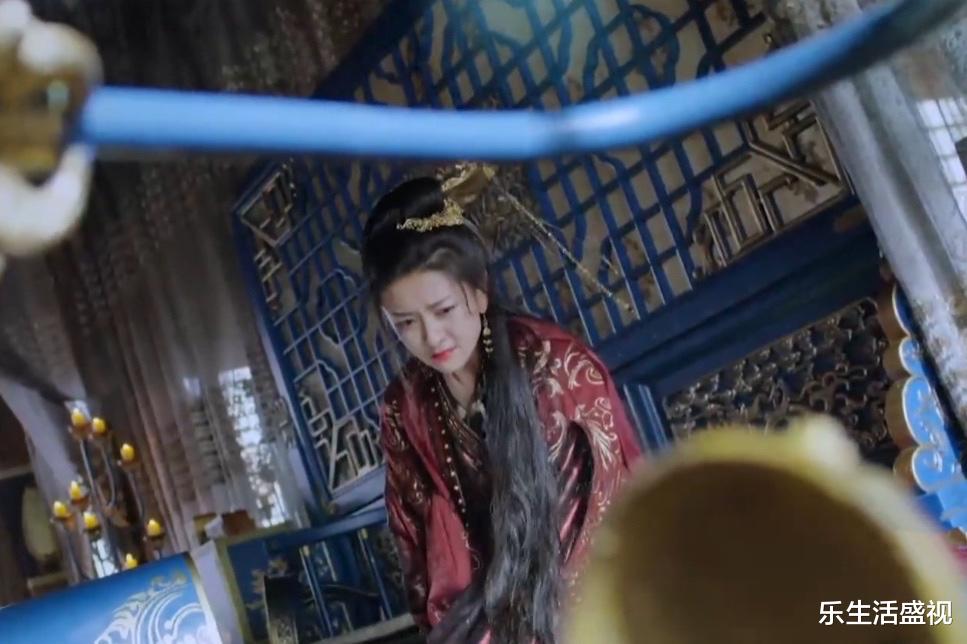 墨连城|《双世宠妃3》女皇献祭失败怒砸魂萧，小檀墨连城灵魂归为，解气