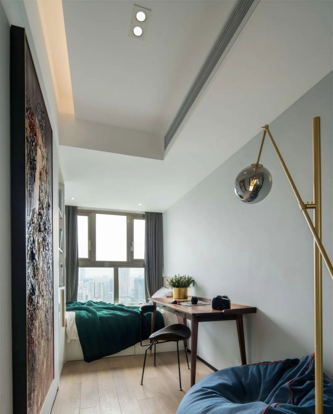 干净又利落！这个90后女生的独居小两房，太让人向往了